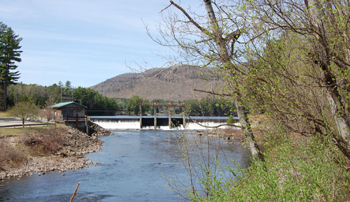 the dam on Lake Algonquin