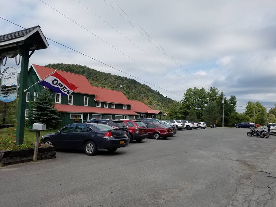 Adirondack  Lake Front Inn in Oxbow Lake