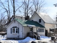 Adirondack House in  Speculator