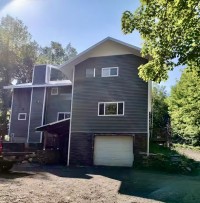Adirondack House in  Lake Pleasant